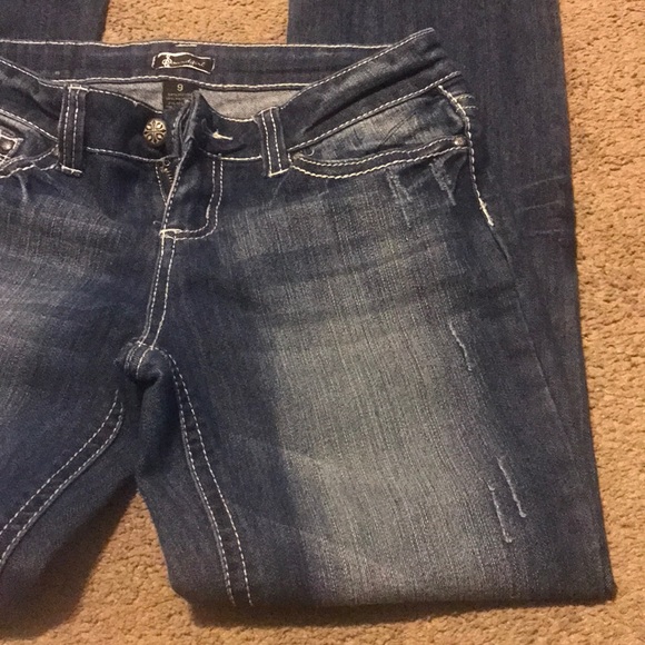 Blue jeans - Picture 3 of 11